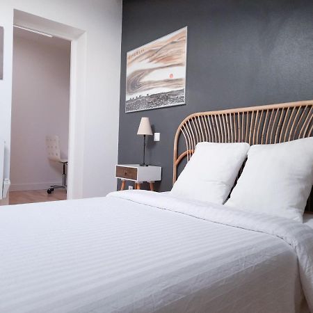 Апартаменты Duplex Lumineux Avec Bureau Separe Dans Le Centre Бордо Экстерьер фото